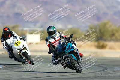 media/Jan-09-2022-SoCal Trackdays (Sun) [[2b1fec8404]]/Turn 14 (10am)/